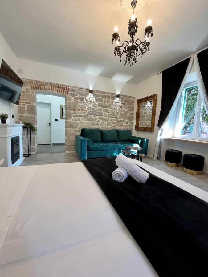 Luxury Heritage Apartment Zara Antica Exterior photo